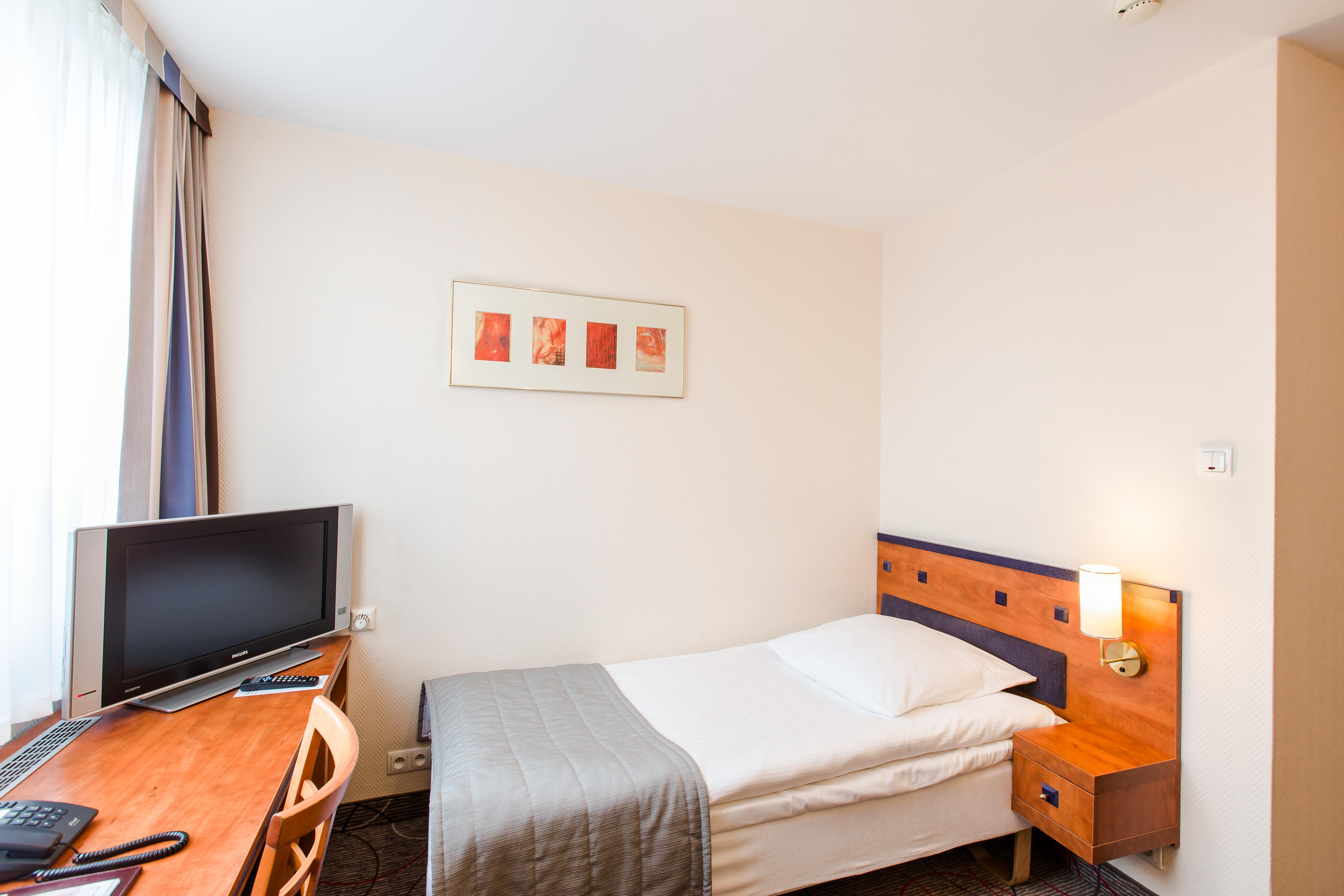 Qubus Hotel Glogow Dış mekan fotoğraf